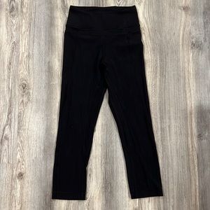 LULULEMON crop leggings